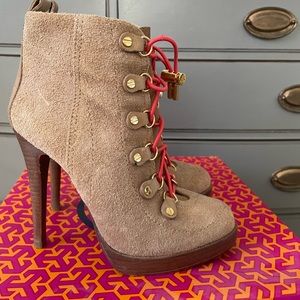 Tory Burch Halima Booties Camel/Red 6.5